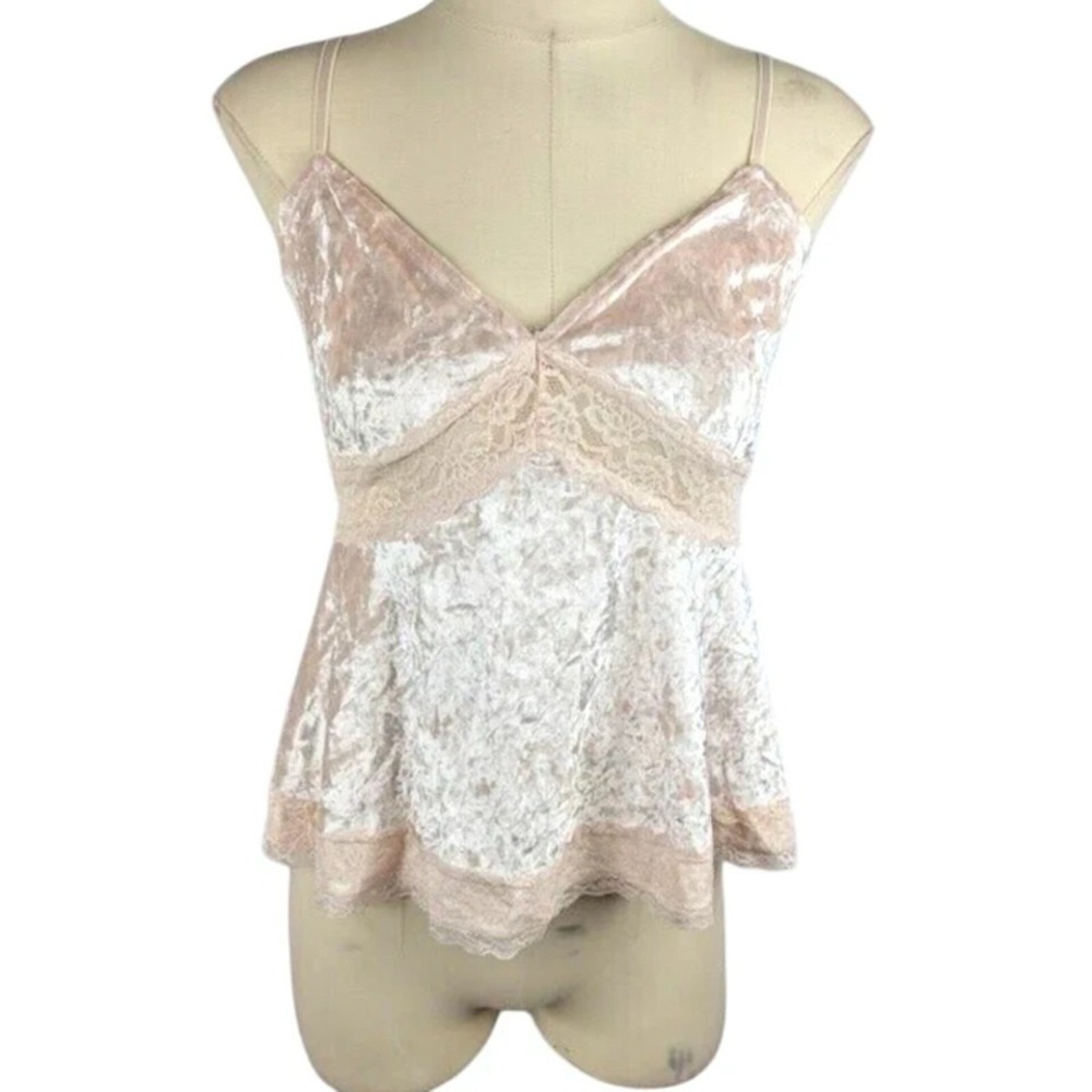 American Rag Juniors' Lace-Trimmed Crushed Velvet Cami Size M Peach Lather